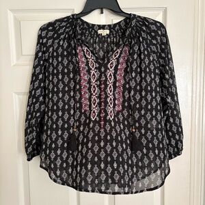 Mason and Belle _ Black Top with Tassels _ Women's Size Medium